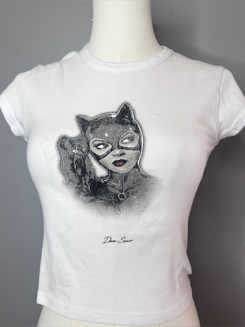 Darc Sport White Catwoman Cropped Graphic Tee 167 out of 1000